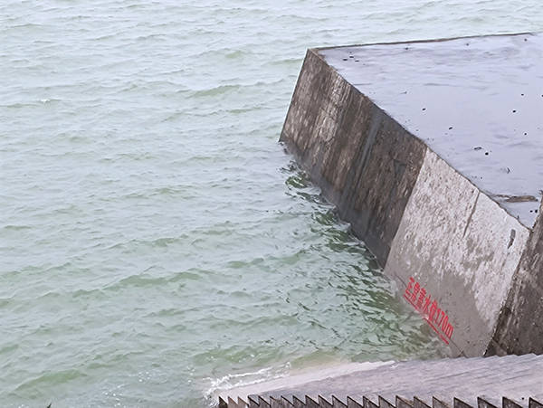 四川最大超级水库首次蓄满，水库全景概览