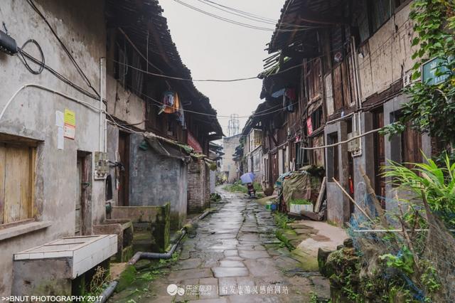 揭秘历史时刻下的景德镇房价与神秘小巷特色小店，最新房价回顾及揭秘日（11月16日）